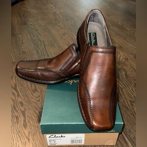 Clarks Slipons 9.5M Brown Men’s Shoes